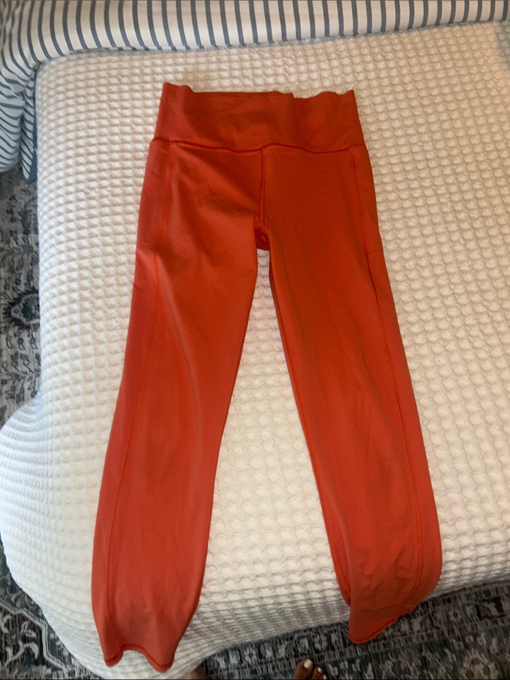 Vuori women’s Orange Active Leggings